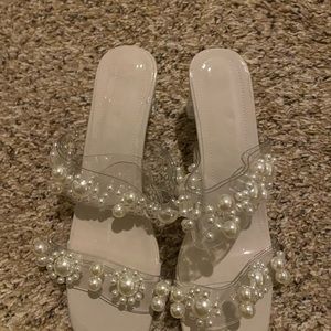 Pearl bridal shower sandals 9